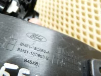 Уголок двери передней левой внутренний на Ford Focus — фото 11
