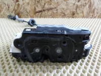 Замок двери задней правой на Volkswagen Polo Mk5 — фото 4