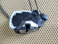 Замок двери передней левой на Nissan Almera G15 — фото 2