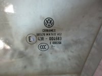Стекло двери передней левой на Volkswagen Jetta A5 — фото 2