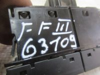 Кнопка обогрева переднего и заднего стекла на Ford Focus III — фото 4