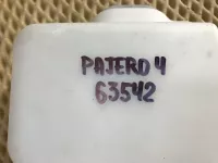 Бачок омывателя на Mitsubishi Pajero V90 — фото 9