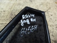 Стекло двери задней правой форточка на Toyota RAV4 CA20 — фото 6