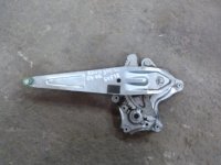 Стеклоподъемник электрический задний правый на Toyota RAV4 CA20 — фото 1