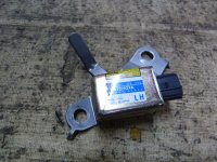 Датчик AIR BAG на Toyota RAV4 CA20 — фото 1