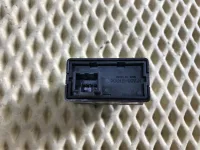 Кнопка корректора фар на Nissan Almera G15 — фото 3