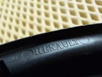 Уголок двери передней правой внутренний на Renault Megane — фото 6