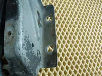 Петля капота на Cadillac SRX — фото 4