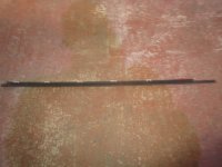 Бархотка стекла двери передней левой наружная Lexus GS 300/400/430 2005-2011 (ХРОМ 7572030480) — фото 1