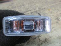 Повторитель на крыло белый на Nissan Almera G15 — фото 4