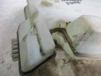 Бачок омывателя на Nissan Almera G15 — фото 2