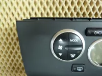 Блок управления климатической установкой на Nissan Tiida C11 — фото 7