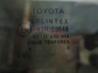 Стекло двери задней левой на Toyota Avensis T250 — фото 3