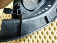 Уголок двери передней правой внутренний на Mitsubishi Lancer CY — фото 19