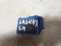 Датчик AIR BAG на Renault Laguna BT — фото 4