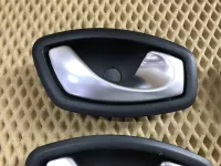 Ручка двери внутренняя на Renault Laguna BT — фото 3