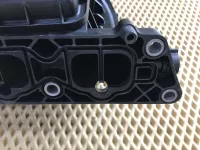 Коллектор впускной на Opel Astra H — фото 18