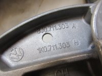 Рычаг стояночного тормоза на Volkswagen Jetta A5 — фото 8
