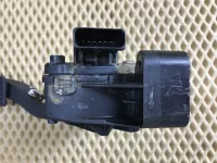 Педаль газа на Opel Astra H — фото 4