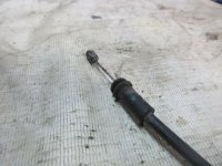Трос открывания капота на Nissan Almera G15 — фото 2