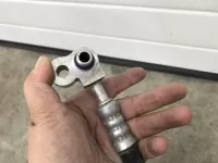 Трубка кондиционера на Opel Astra H — фото 8
