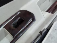 Комплект обшивок двери на Cadillac SRX — фото 42
