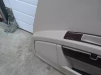 Комплект обшивок двери на Cadillac SRX — фото 40