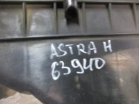 Корпус воздушного фильтра на Opel Astra H — фото 7