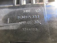 Крепление АКБ на Volkswagen Jetta A5 — фото 5