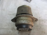 Опора двигателя на Volkswagen Touareg GP — фото 2
