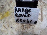 Кнопка фиксатора стояночного тормоза на Land Rover Range Rover L322 — фото 9