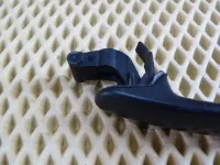 Ручка двери наружная на Volkswagen Polo Mk5 — фото 3