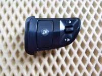 Блок кнопок в руль на Kia Ceed ED — фото 2
