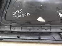 Обшивка двери задней левой на Volkswagen Jetta A5 — фото 25