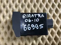 Кнопка корректора фар на Hyundai Elantra HD — фото 3