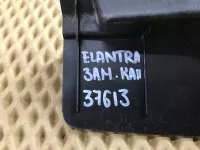 Кожух замка капота на Hyundai Elantra HD — фото 8