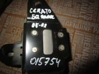 Ремень безопасности задний центральный на Kia Cerato LD — фото 3