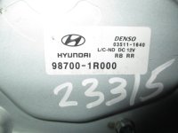 Моторчик стеклоочистителя задний на Hyundai Solaris — фото 3