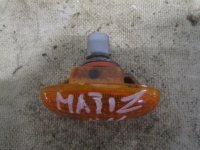 Повторитель на крыло желтый на Daewoo Matiz M100 — фото 2