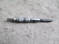 Свеча накаливания BMW X3 E83 2004-2010,1-серия E87/E81 2004-2011,3-серия E90/E91 2005-2012,5-серия E60/E61 2003-2009,5-серия F10/F11 2009-2016,X5 E70 2007-2013,X6 E71 2008-2014,3-серия E92/E93 2006-2012,X1 E84 2009-2015 (0250603006) — фото 1