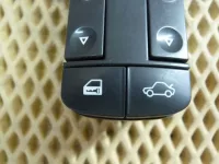 Блок управления стеклоподъемниками на Opel Vectra C — фото 2