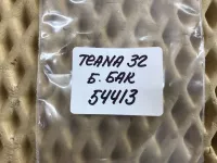 Кнопка открывания лючка бензобака на Nissan Teana J32 — фото 6