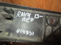 Накладка переднего бампера под номер на Toyota RAV4 XA40 — фото 3