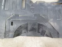 Пыльник двигателя центральный на Honda CR-V RM — фото 3