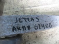 Опора двигателя задняя на Volkswagen Jetta A5 — фото 5