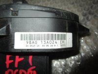 Переключатель света фар на Ford Focus I — фото 3