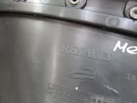 Обшивка двери передней правой на Renault Megane — фото 24