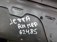 Обшивка двери передней правой на Volkswagen Jetta A5 — фото 36