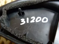 Уголок двери передней правой внутренний на Nissan Note E11 — фото 9