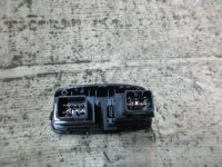 Кнопка обогрева сидений на Hyundai Tucson JM — фото 3